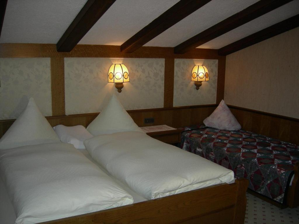 S'Hoamatl Hotel Höfen Szoba fotó