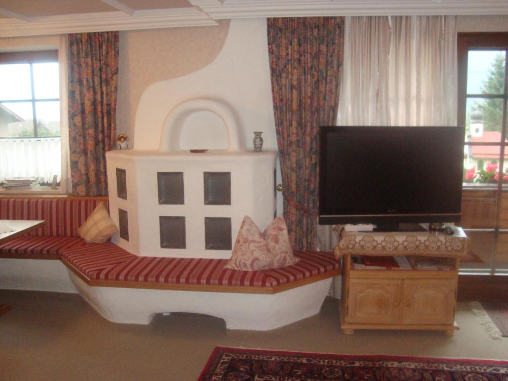 S'Hoamatl Hotel Höfen Szoba fotó